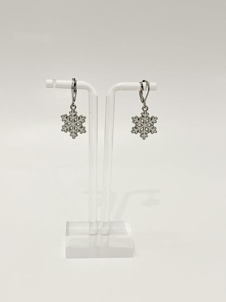 Snowflake charm Earring (basic stainless steel)